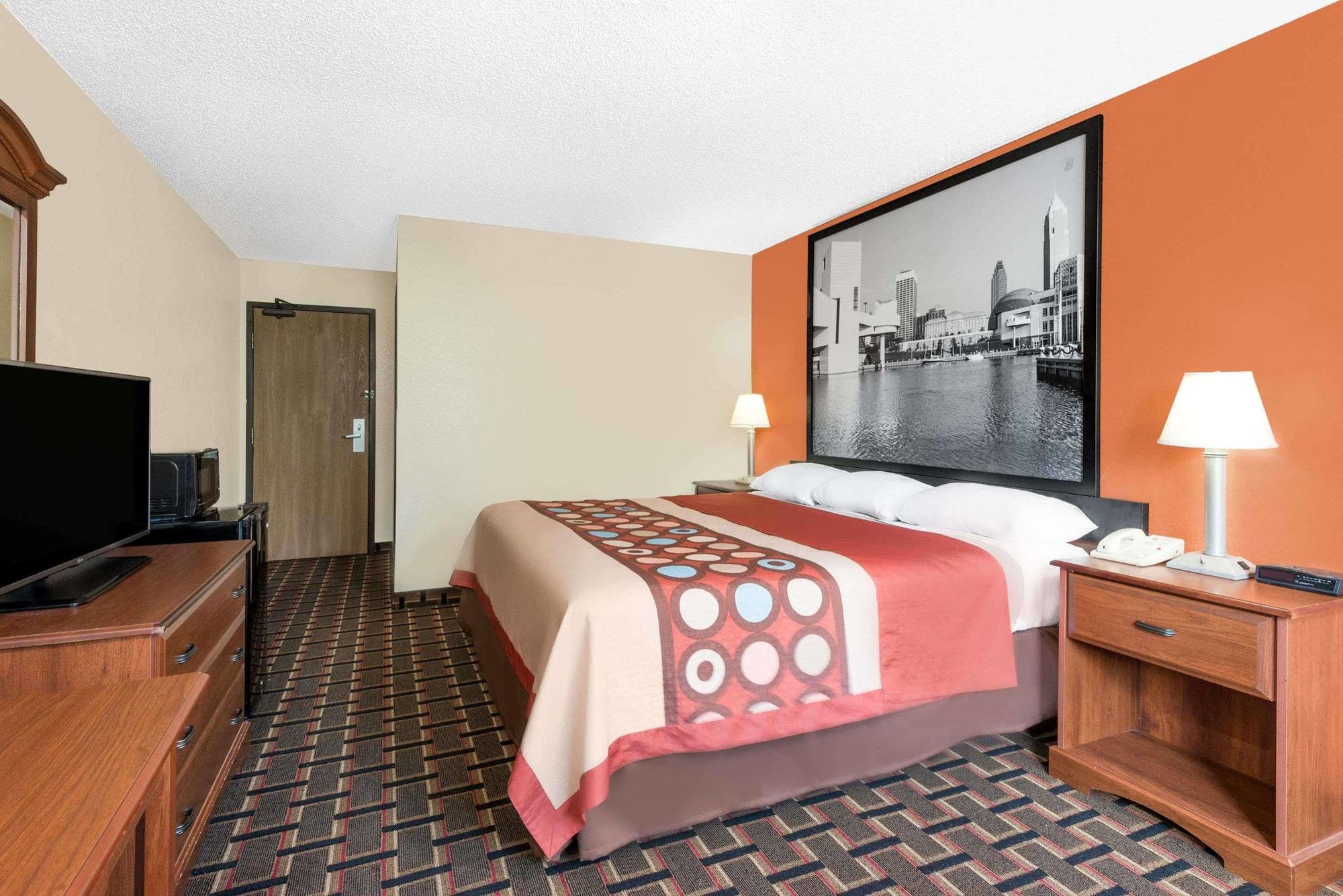 Super 8 By Wyndham Kent/Akron Area Екстер'єр фото